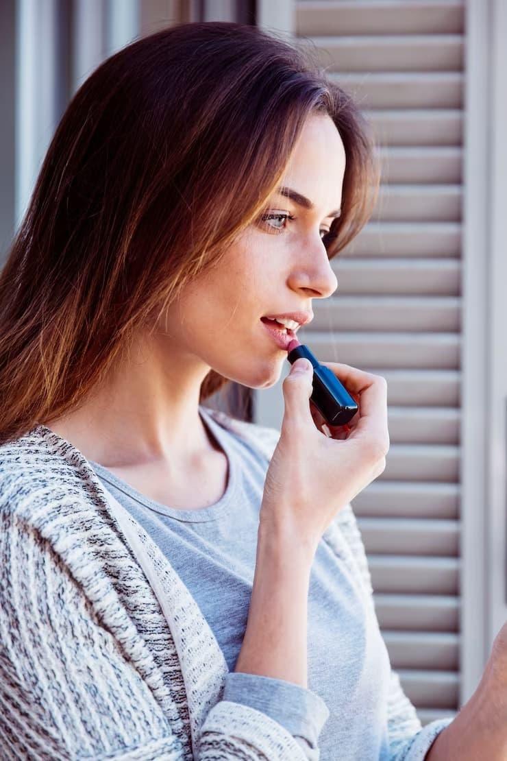Vape Shop tips and resources for how to quit smoking e cigarettes while managing cravings and choosing safer alternatives