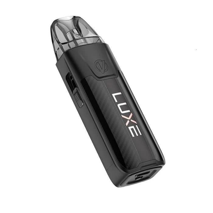 Einweg E-Zigaretten in focus as electronic cigarette vs traditional studies reveal health and cost tradeoffs