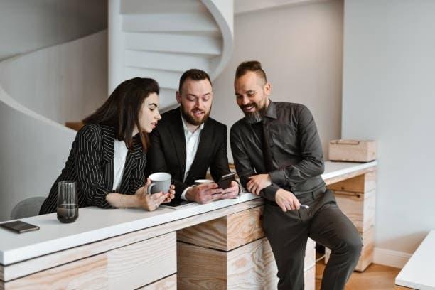 E-Zigaretten Shop unveils summer lineup with artisanal e liquids for e cigarettes and savvy buying tips