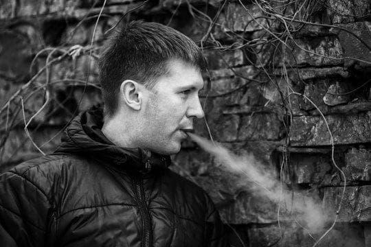 E-Cigi Health Risks and Safety Tips About e cigarettes second hand smoke When Choosing E-Cigi Devices